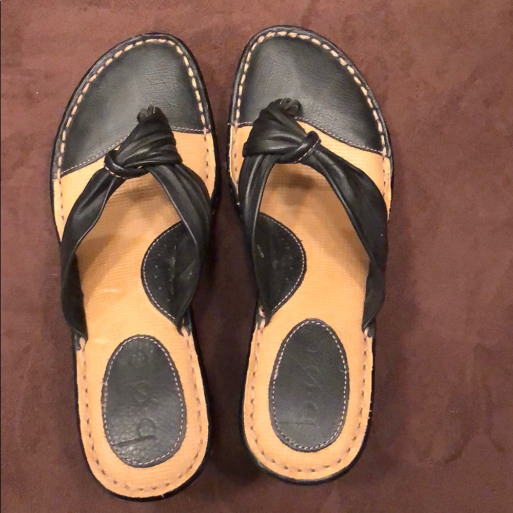 BOC wedge sandals Black size 7  Never worn.